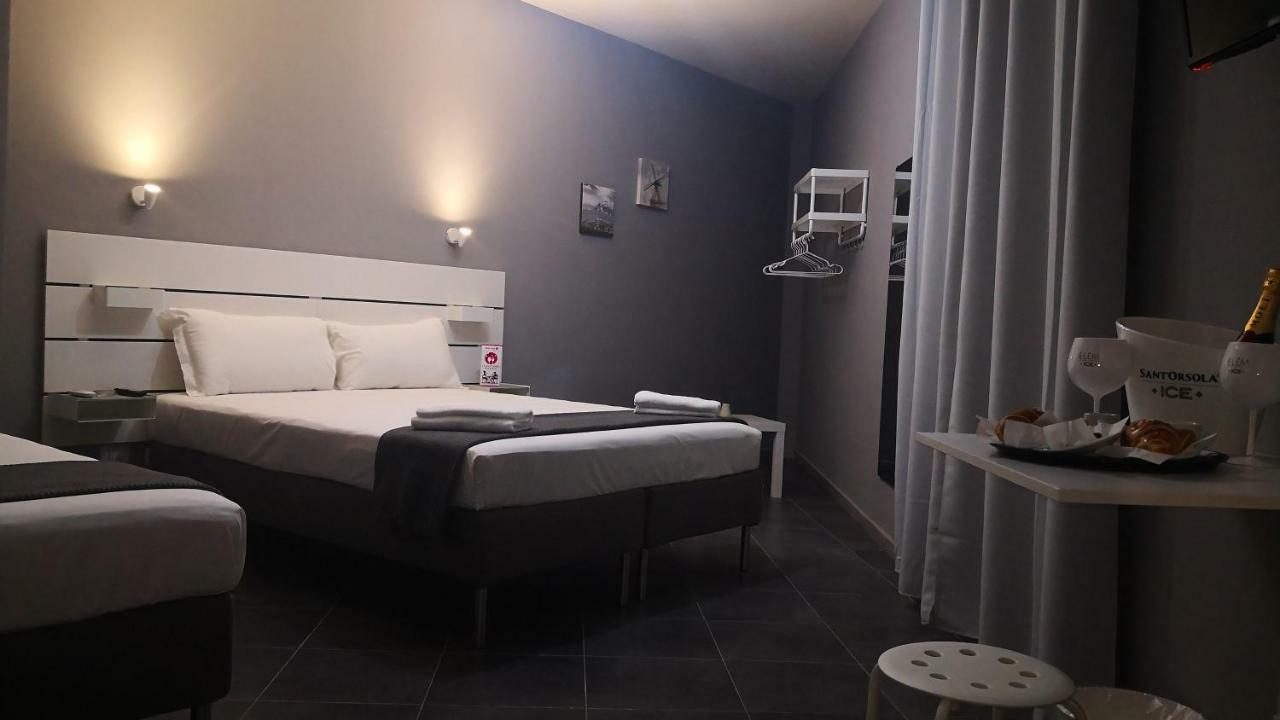 Living Bed And Breakfast Casoria Zewnętrze zdjęcie